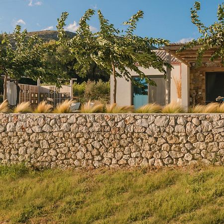 Spathes Suites Kefalonia - Luxury Suites Ratzaklion Екстер'єр фото
